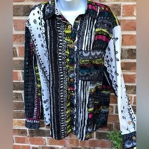 Stuzo Graphic Print Button Front Shirt , Gender Neutral, Black Owned Size M